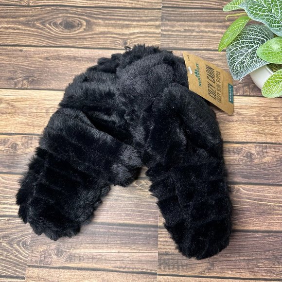 NWT Northeast Outfitters Cozy Cabin Fuzzy Slide Slipper Women's Size 4-6 (Black) - Picture 2 of 9